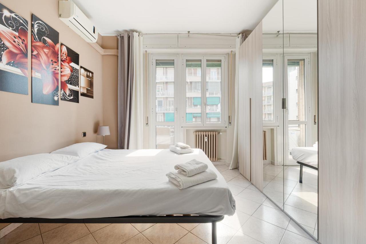 Udine M2 Balcony Apt Apartment มิลาน ภายนอก รูปภาพ