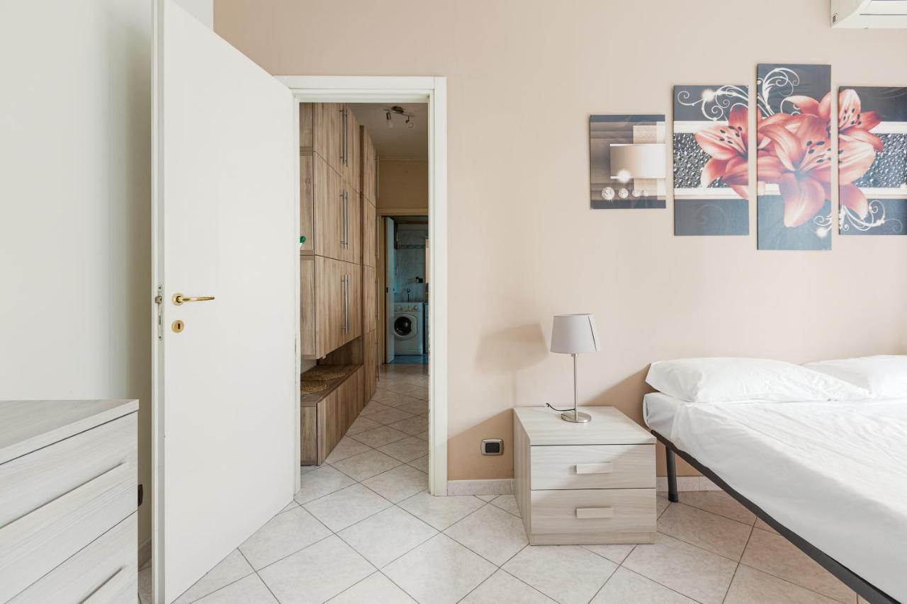 Udine M2 Balcony Apt Apartment มิลาน ภายนอก รูปภาพ